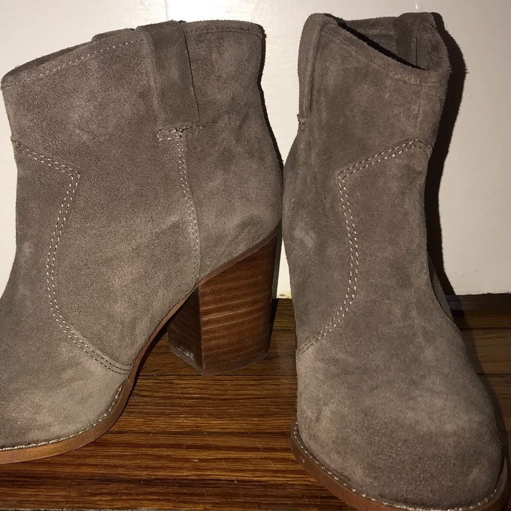 splendid booties - Picture 2 of 4